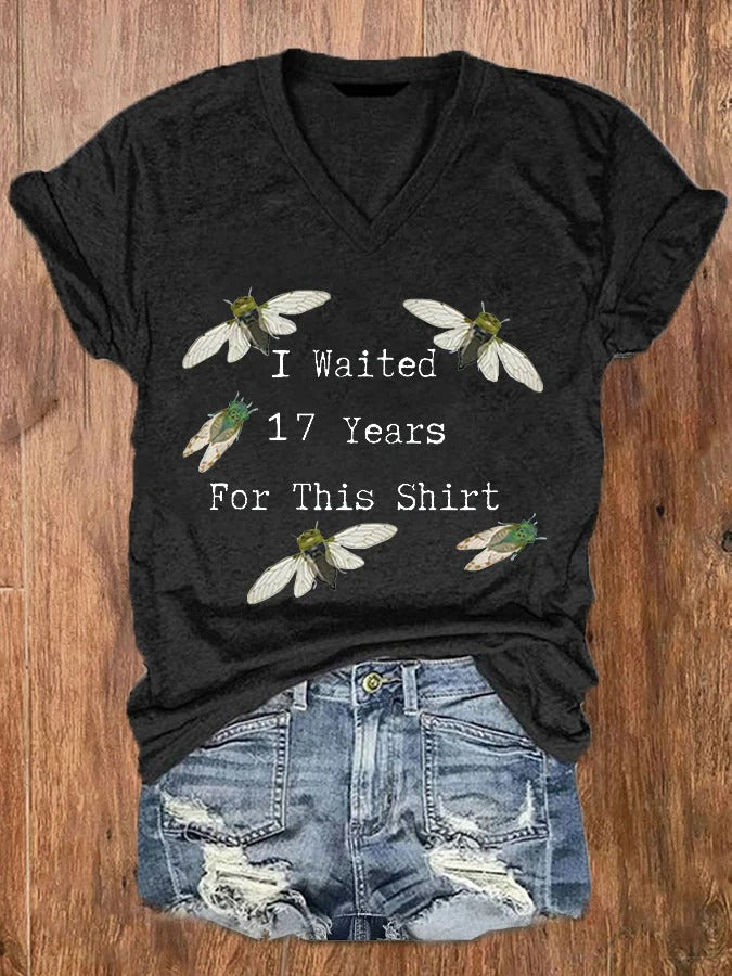 Women's Funny Cicada The Great Cicada Comeback Tour 2024 V-Neck Tee
