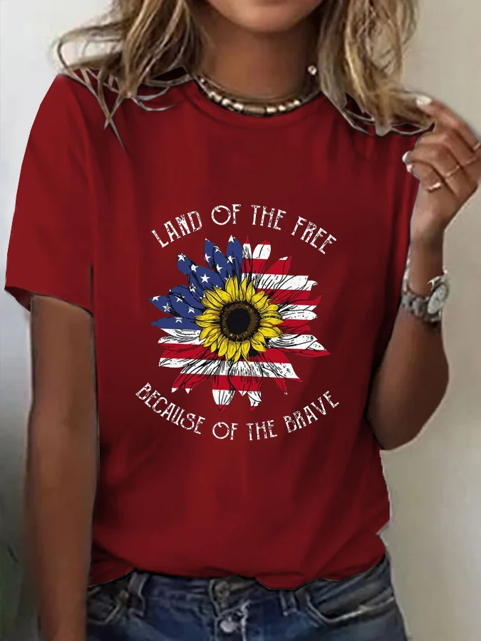 T-shirt décontracté imprimé « Land of the Free Because of the Brave » pour femme