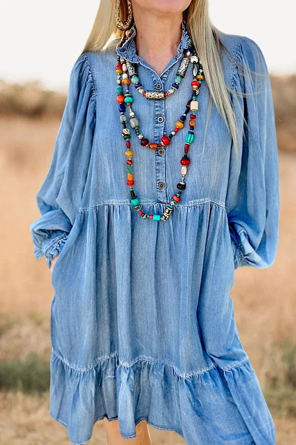 Robe en jean délavée vintage avec poches à volants