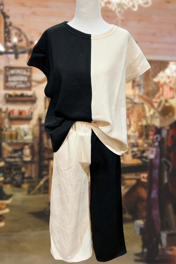 Color Block Quilted Travel Set