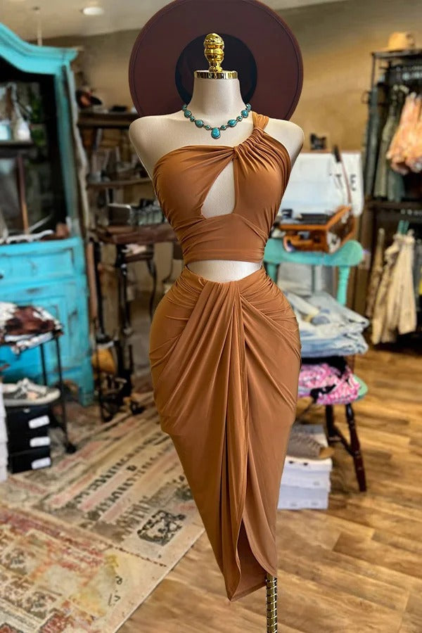 Beautiful Knotted Draped Cutout Set