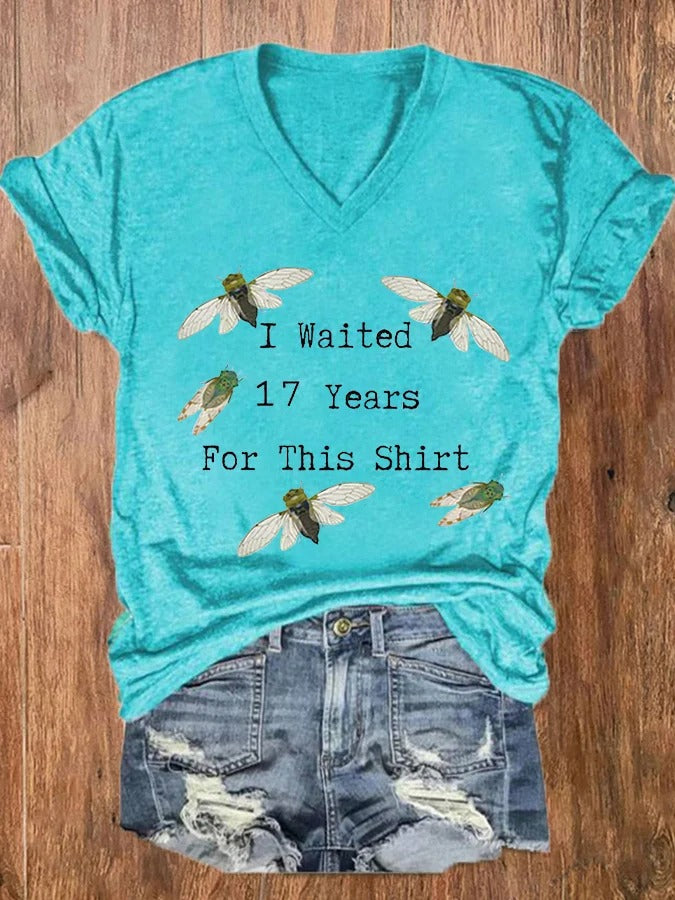 Women's Funny Cicada The Great Cicada Comeback Tour 2024 V-Neck Tee
