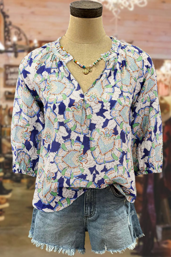 Chemise boutonnée à volants et imprimé graphique