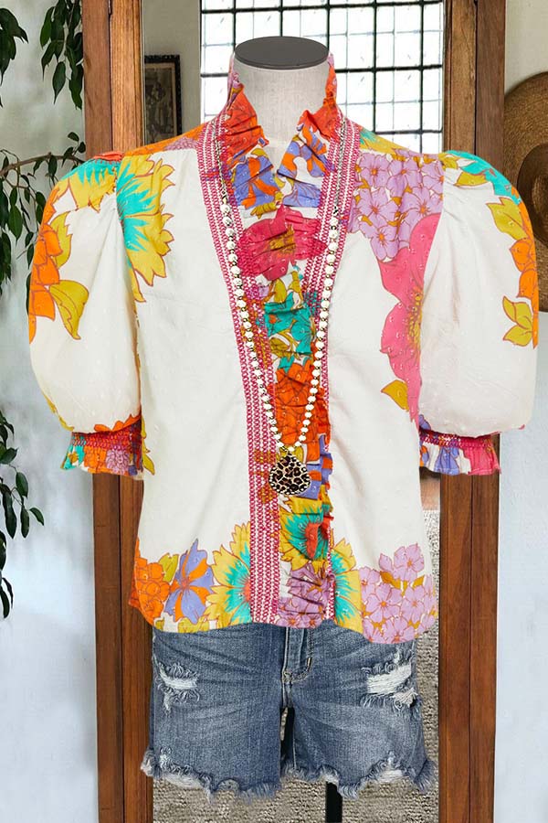 Haut jacquard à volants et col en V