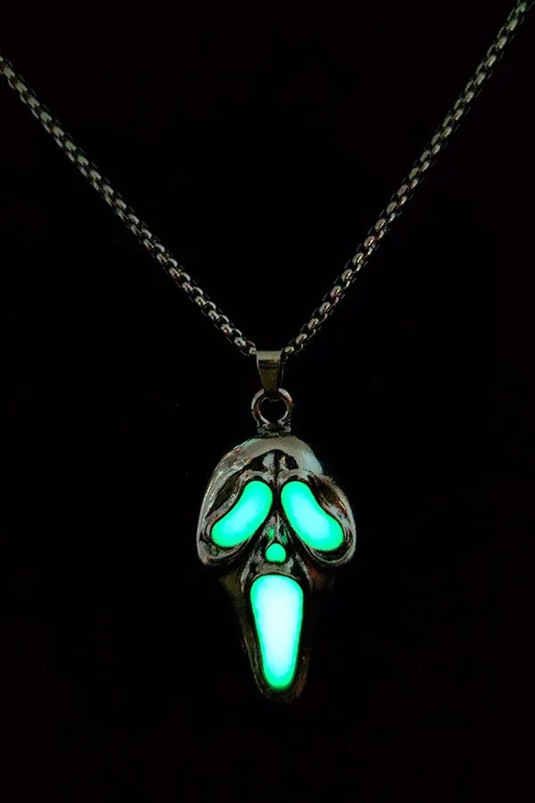 Alloy Glow-in-the-Dark Skull Pendant Necklace