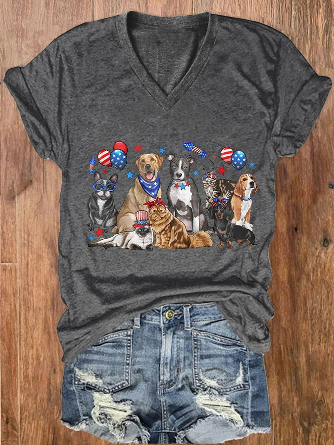 T-shirt col V imprimé chien pour femme, fête de l'indépendance