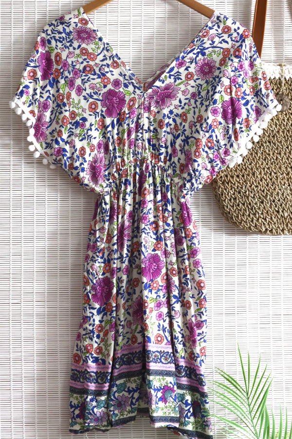 Schönes Boho-Kleid für den Tag