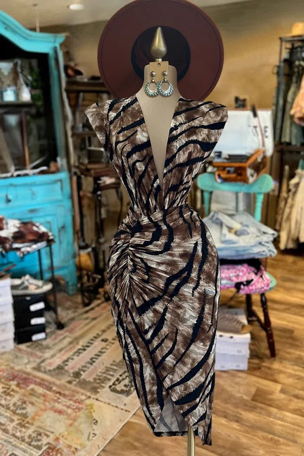 Robe fendue à col en V et imprimé animal