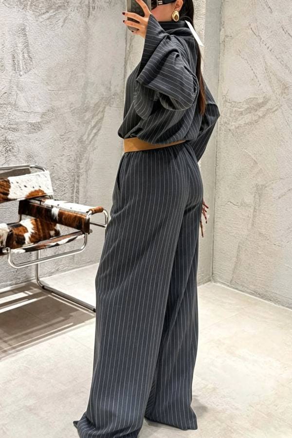High Level Striped High Neck Long Slit Sleeve Top and Elastic Waist Pocket Loose Pants Set