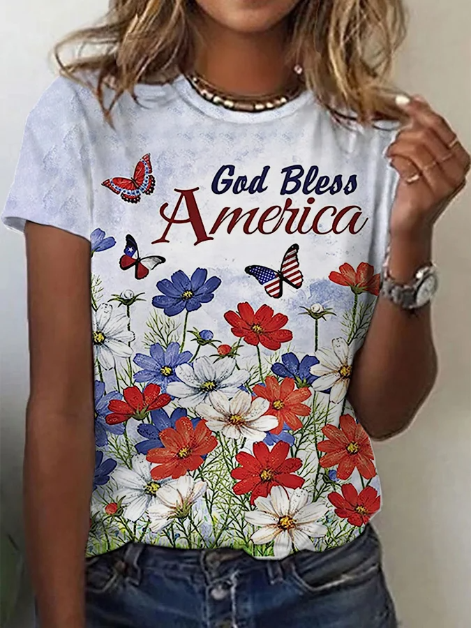 T-shirt décontracté pour femme avec imprimé fleurs rouges, blanches et bleues « God Bless America » pour le jour de l'indépendance