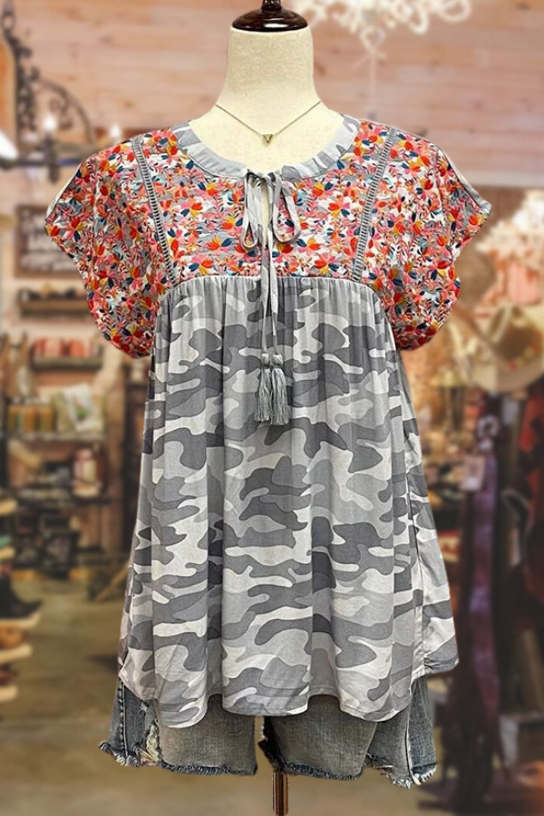 Classic Flower Print Camouflage T-shirt