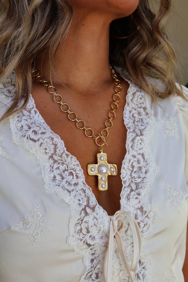 Maya Pearl Cross Necklace Gold