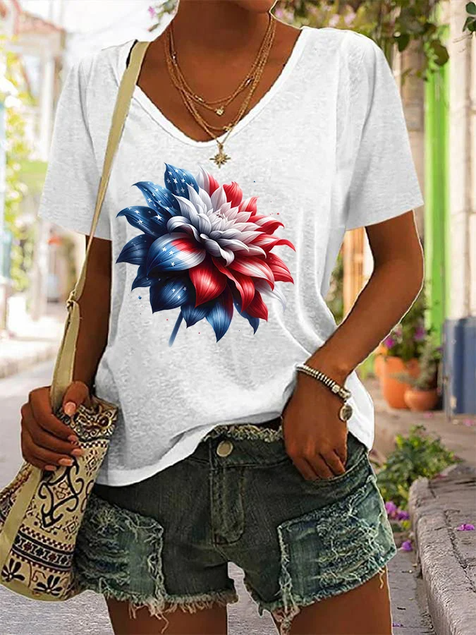 T-shirt col V à imprimé floral pour femme, fête de l'indépendance