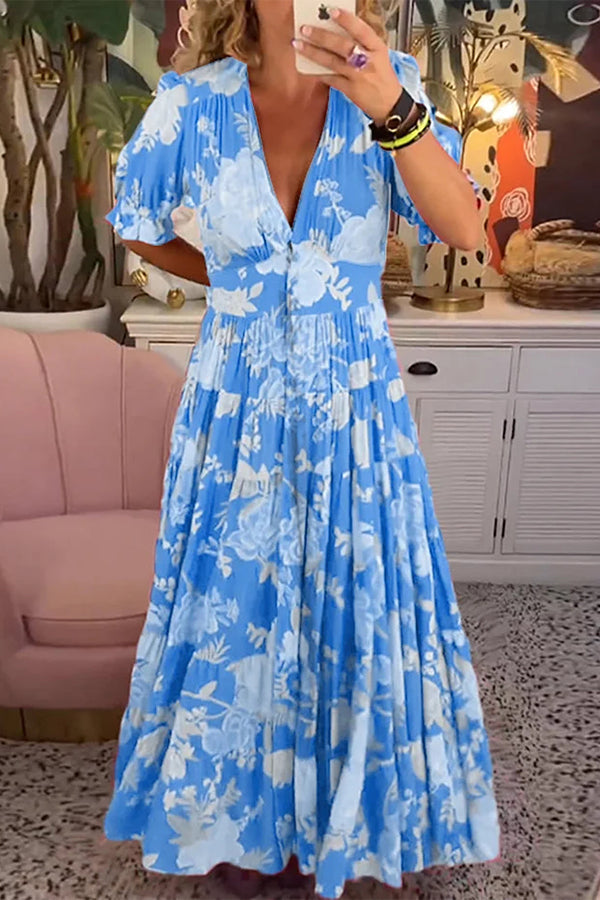 Kleid mit V-Ausschnitt und Tasche und Blumenmuster