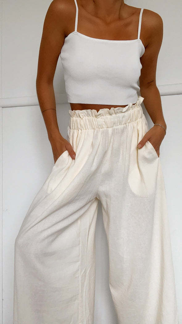 Sommerhose mit hoher Taille und weitem Bein