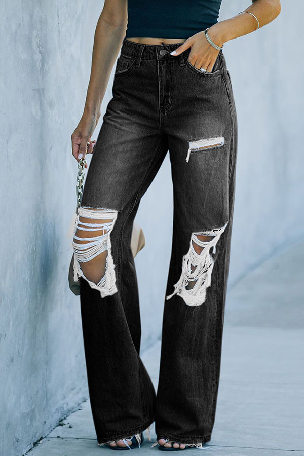 Neue lässige Jeanshose mit weitem Bein und Löchern