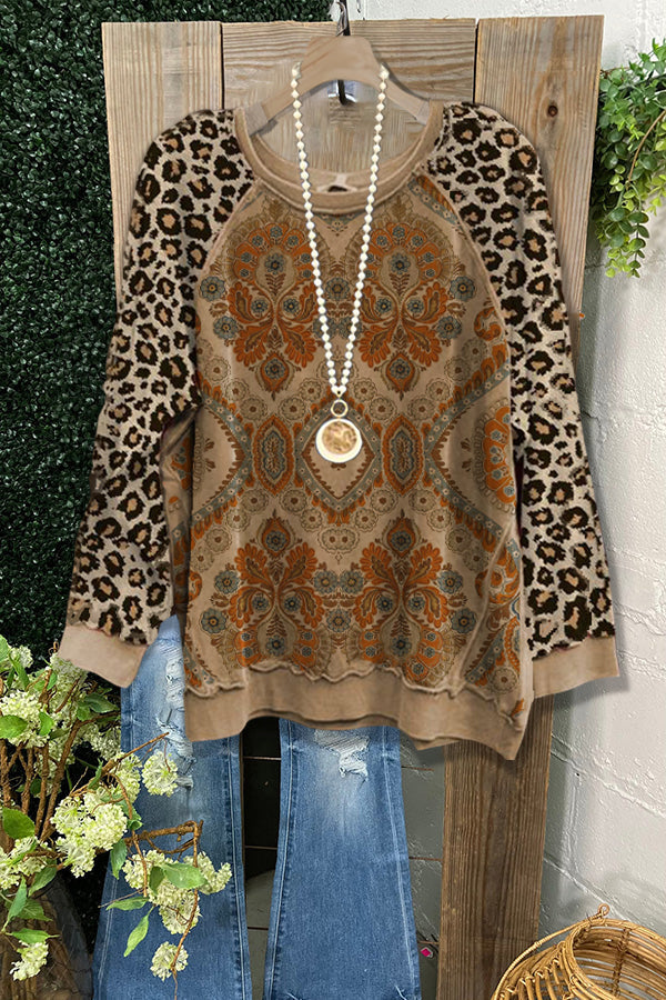 Retro Graphic-print Panelled Leopard Sweatshirt
