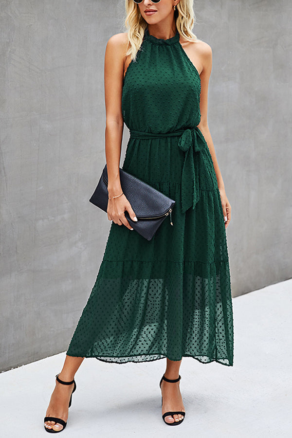 Trägerloses Neckholderkleid