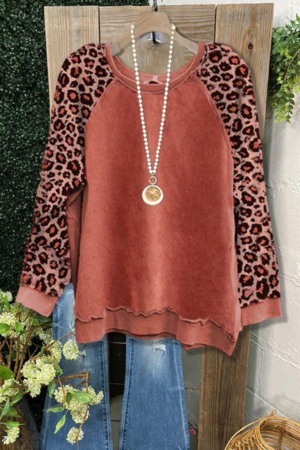 Vintage Leopard Sleeve Patchwork Textured Sweatshirt