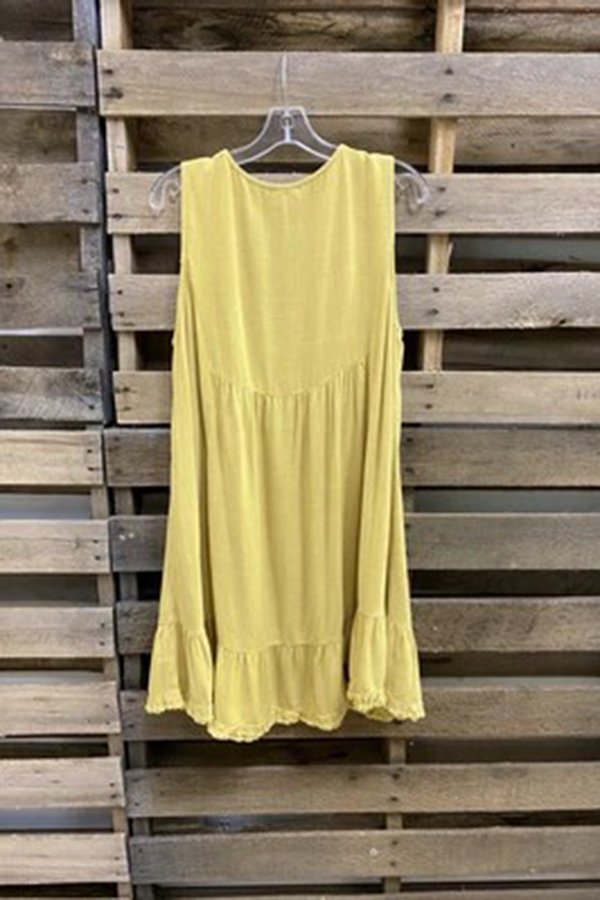 Round Neck Sleeveless Pleated Dress