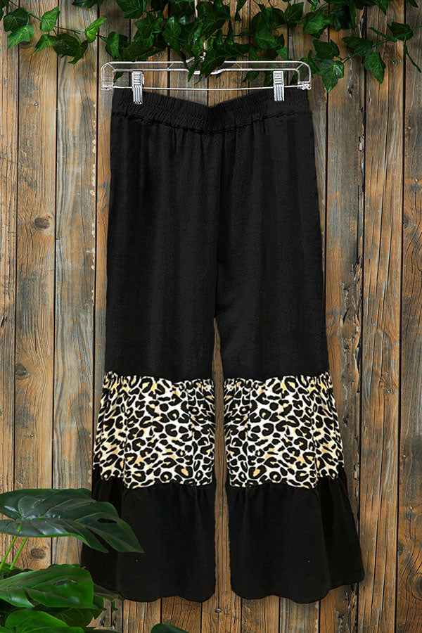 Lässige Hose mit weitem Bein und Einsätzen im Leopardenmuster