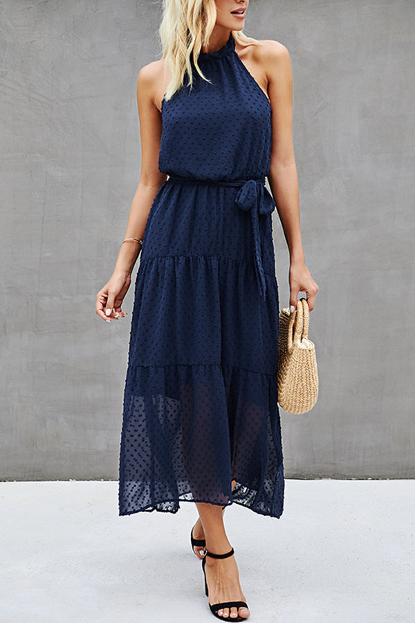 Trägerloses Neckholderkleid