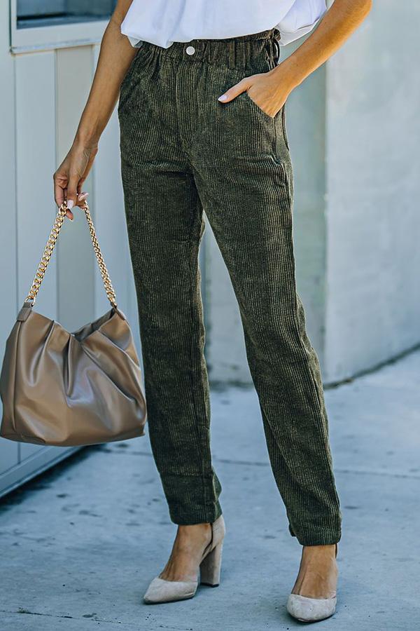 Cordhose mit Taschen