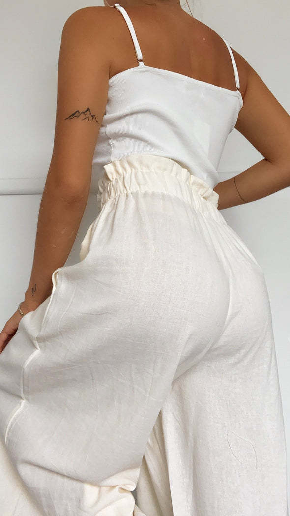Sommerhose mit hoher Taille und weitem Bein
