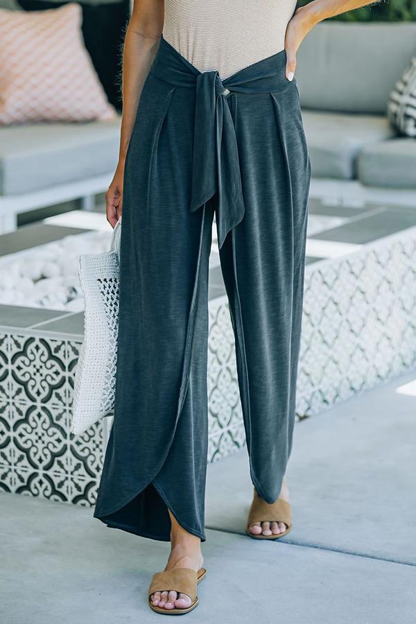 Summer Sizzle – Hose aus Modalmischung mit Bindeband vorne