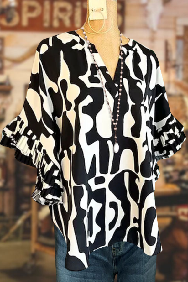 Graphic Print Ruffled Top