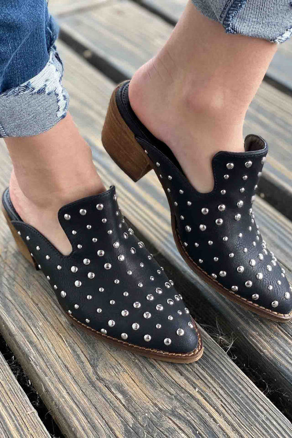 STUDDED FAUX LEATHER MULES