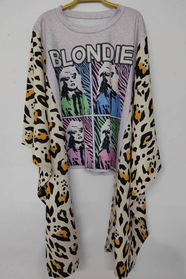 Blondie Leopard Sleeve Tee