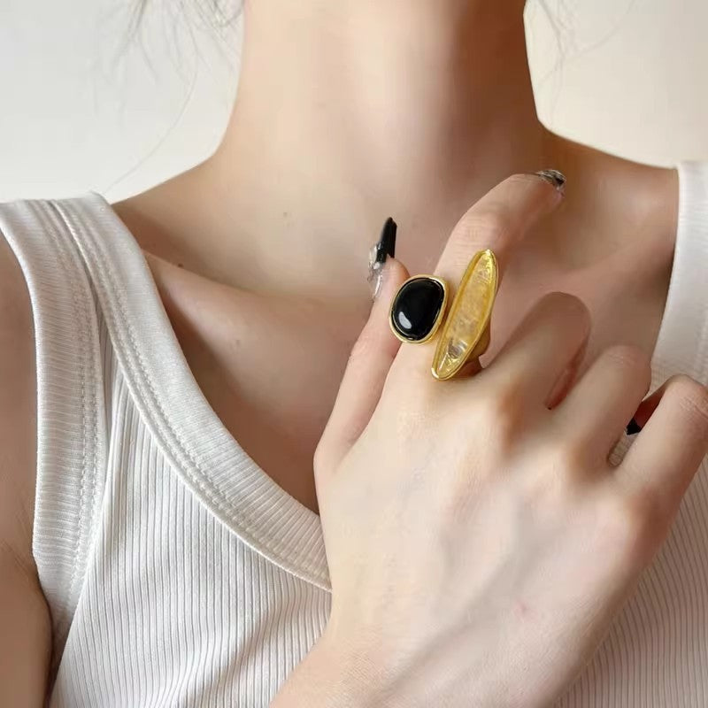 Vintage Two-Tone Natural Stone Open Ring Geometric Contrast Irregular Wide Statement Band