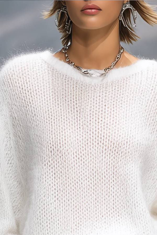 Elegant Solid Color Round Neck Loose Pullover Sweater
