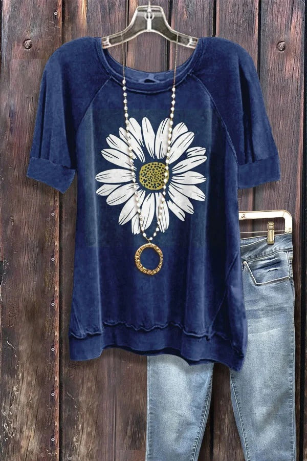 Graphic Floral Print Short Sleeve Top
