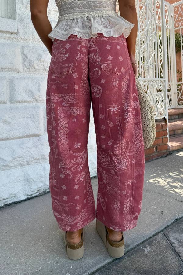 Rosebud Barrel Jeans Paisley Dusty Rose
