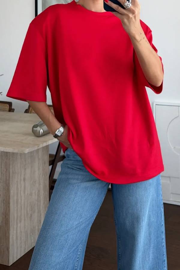 Oversized Short‑Sleeve T‑Shirt With Rhinestone Heart Cut‑Out Back