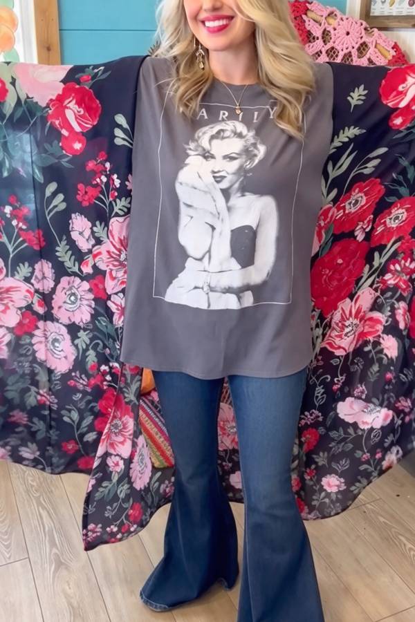 Marilyn Monroe Graphic Tee Floral Kimono