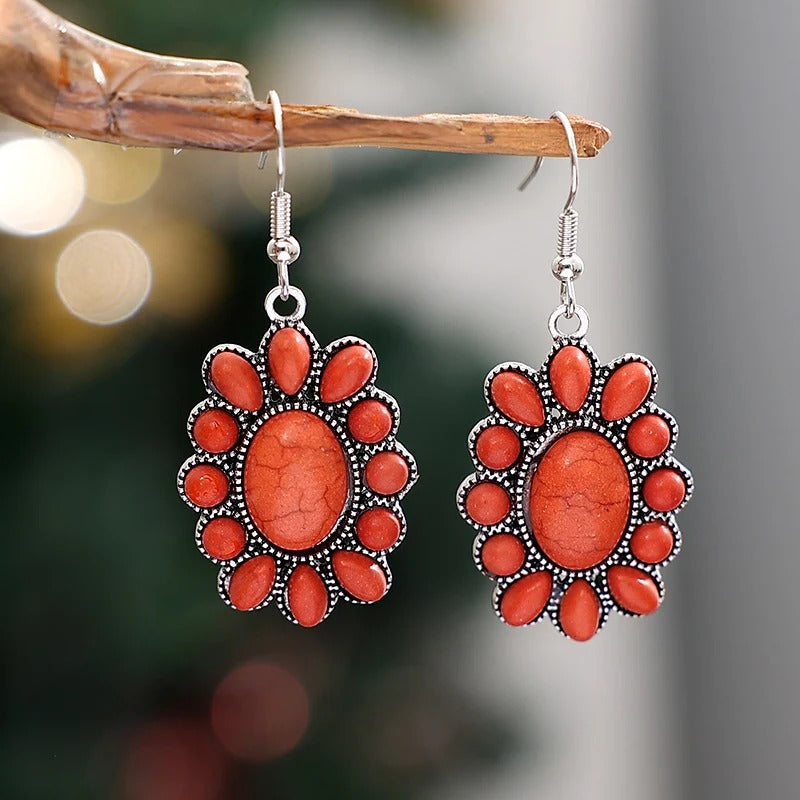 Vintage-style Bohemian Floral Alloy Hook Earrings
