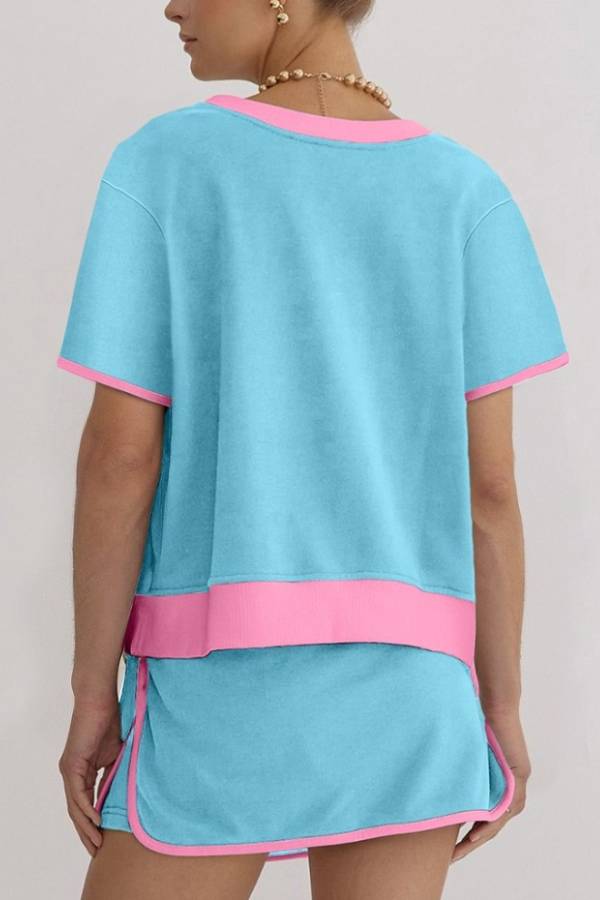 Ensemble 2 pièces t-shirt et jupe-short à épaules tombantes et bordures colorblock pour femme