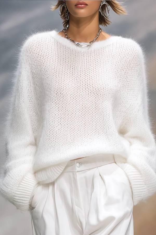 Elegant Solid Color Round Neck Loose Pullover Sweater