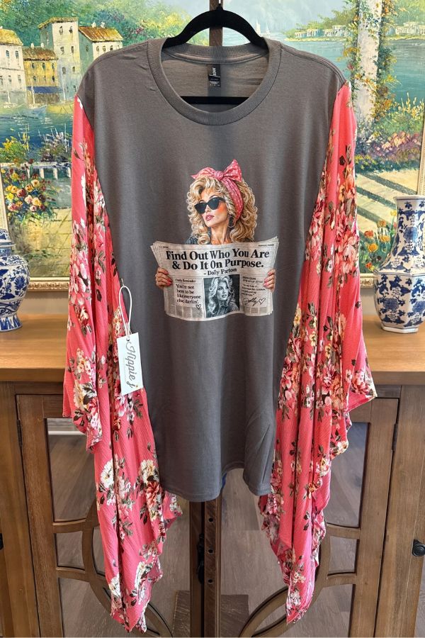 Dolly Parton Print Contrast Kimono Sleeve Top