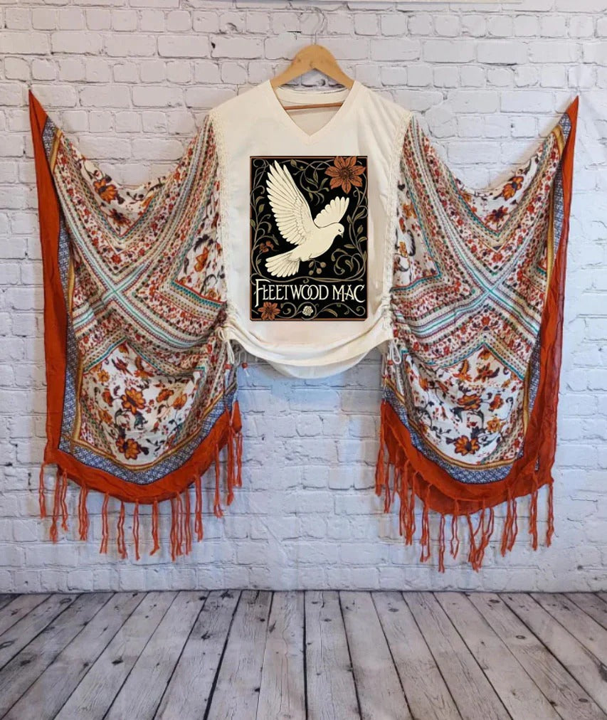 Fleetwood Mac V-neck Mix & Match Tee