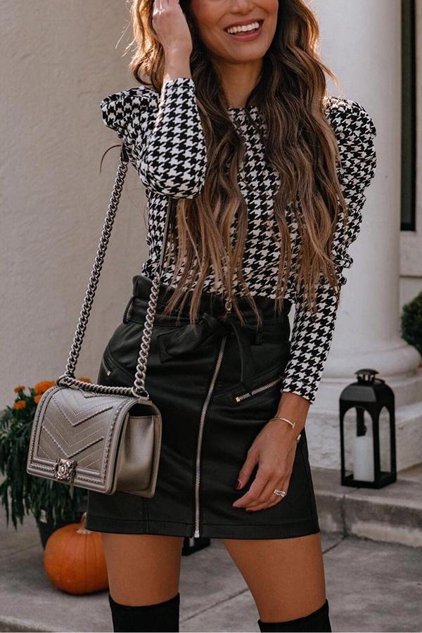 Chic At First Sight Houndstooth Top