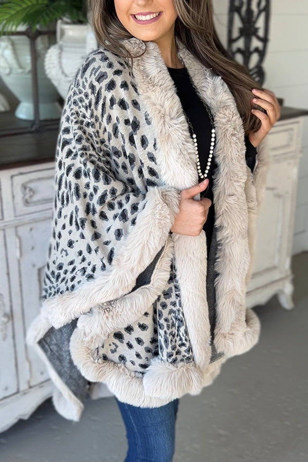 WOMEN'S FAUX FUR DETAIL WRAP